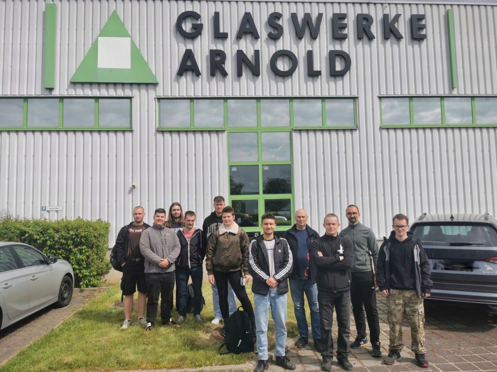 Exkursion MB22 Glaswerke Arnold 7.5.25